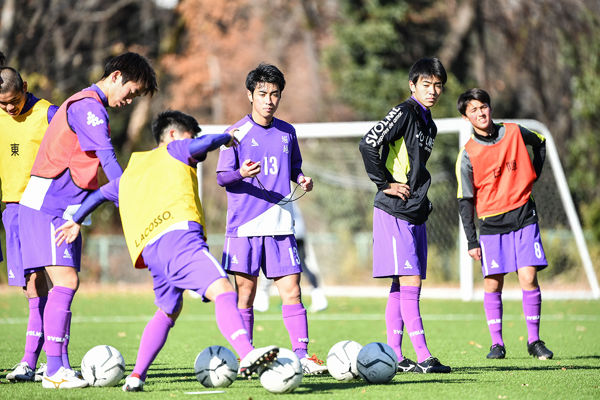 29年ぶり3度目の東京制覇 堀越高校サッカー部監督 佐藤実氏が考える ボトムアップ理論 とは Svolme オフィシャルサイト 29年ぶり3度目の東京制覇 堀越高校サッカー部監督 佐藤実氏が考える ボトムアップ理論 とは Svolme オフィシャルサイト